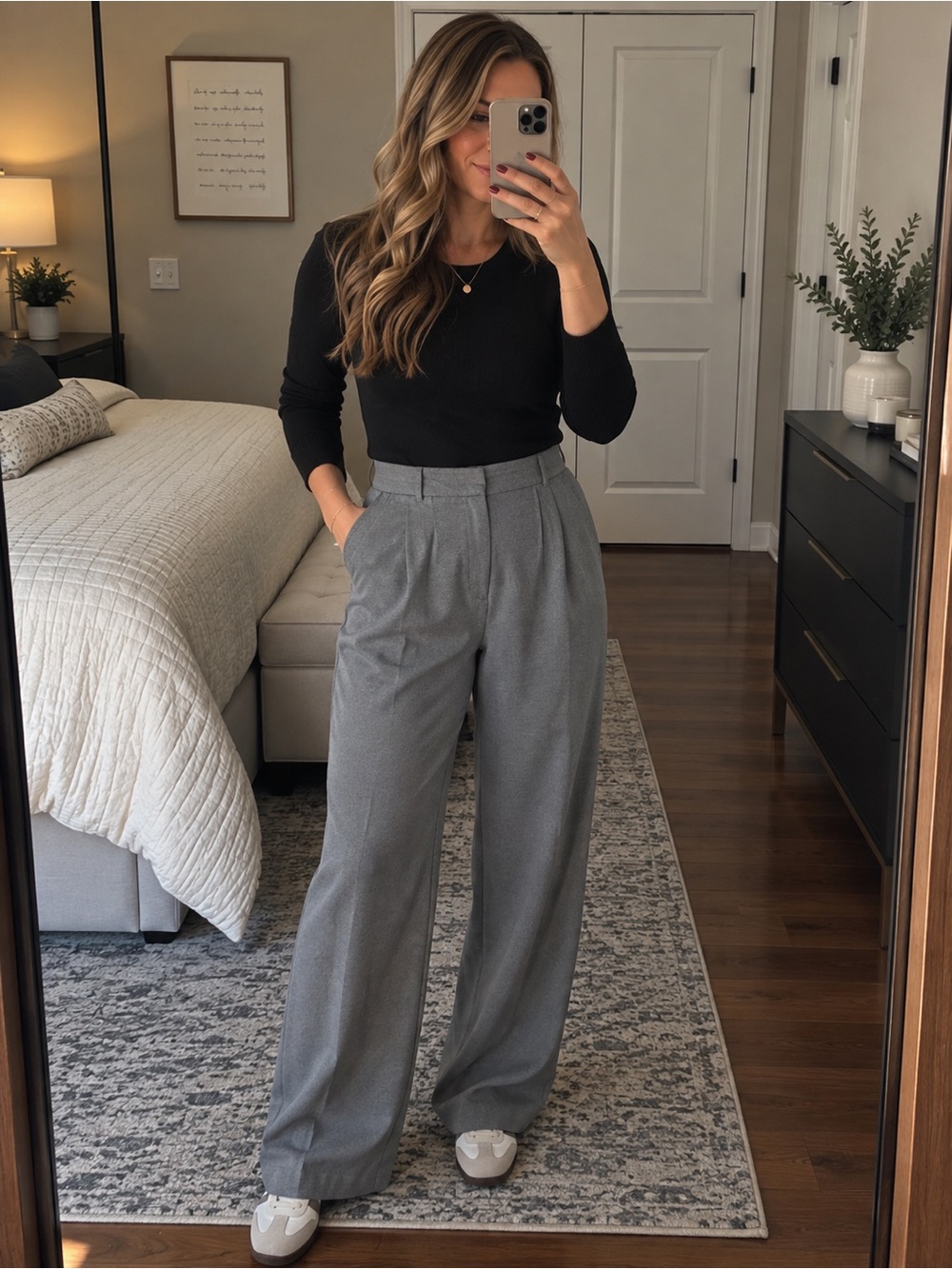 Abercrombie and Fitch Grey Trouser Wide Leg Pants Size L